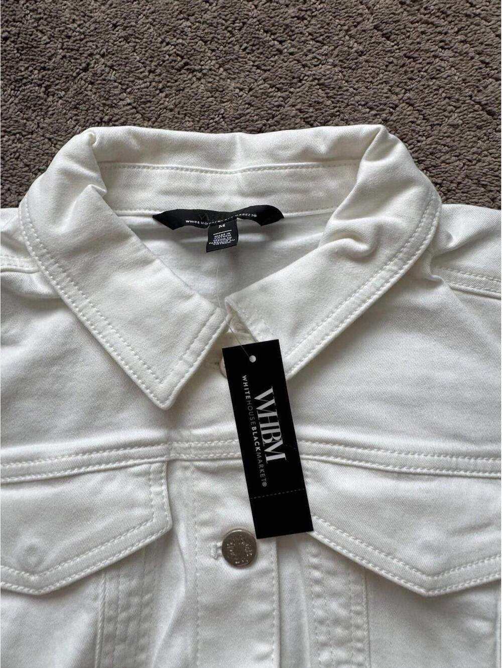 WHBM Women’s Grommet Detail Trucker White Jacket Size M $160 - Picture 2 of 7
